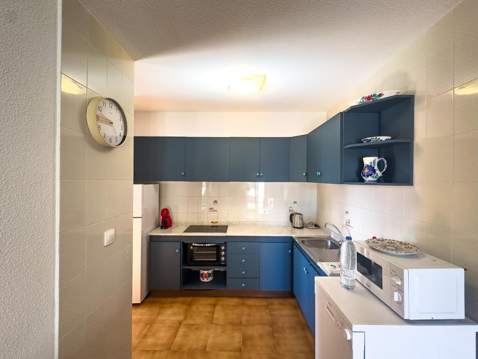 Residential With Pool, 500 Meters To The Beach โอริอุเอลา ภายนอก รูปภาพ